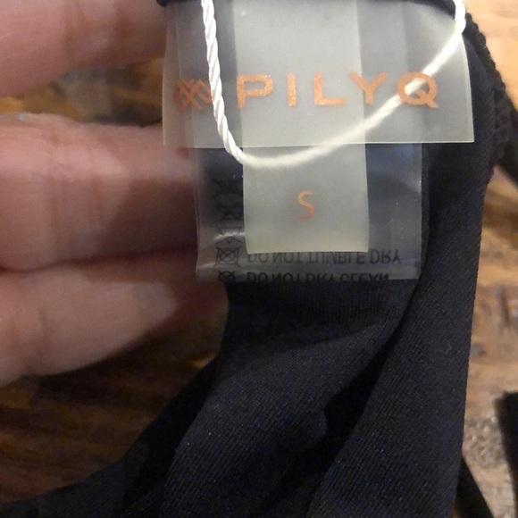 Pilyq PQ Fringe X-Back Bralette Bikini Top Black Small - Picture 5 of 6